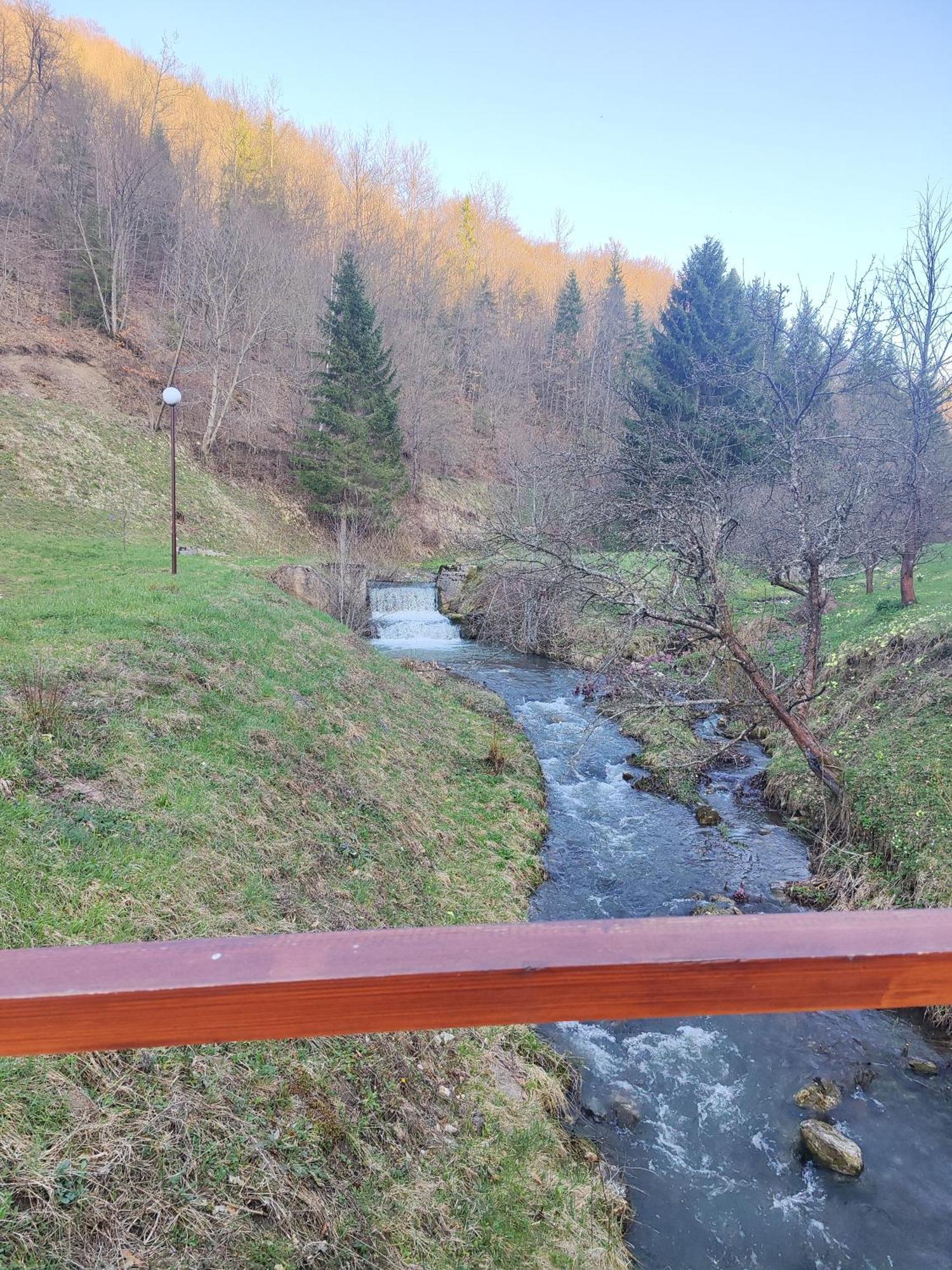 Zlatarska Dolina Bed & Breakfast Nova Varos Bagian luar foto
